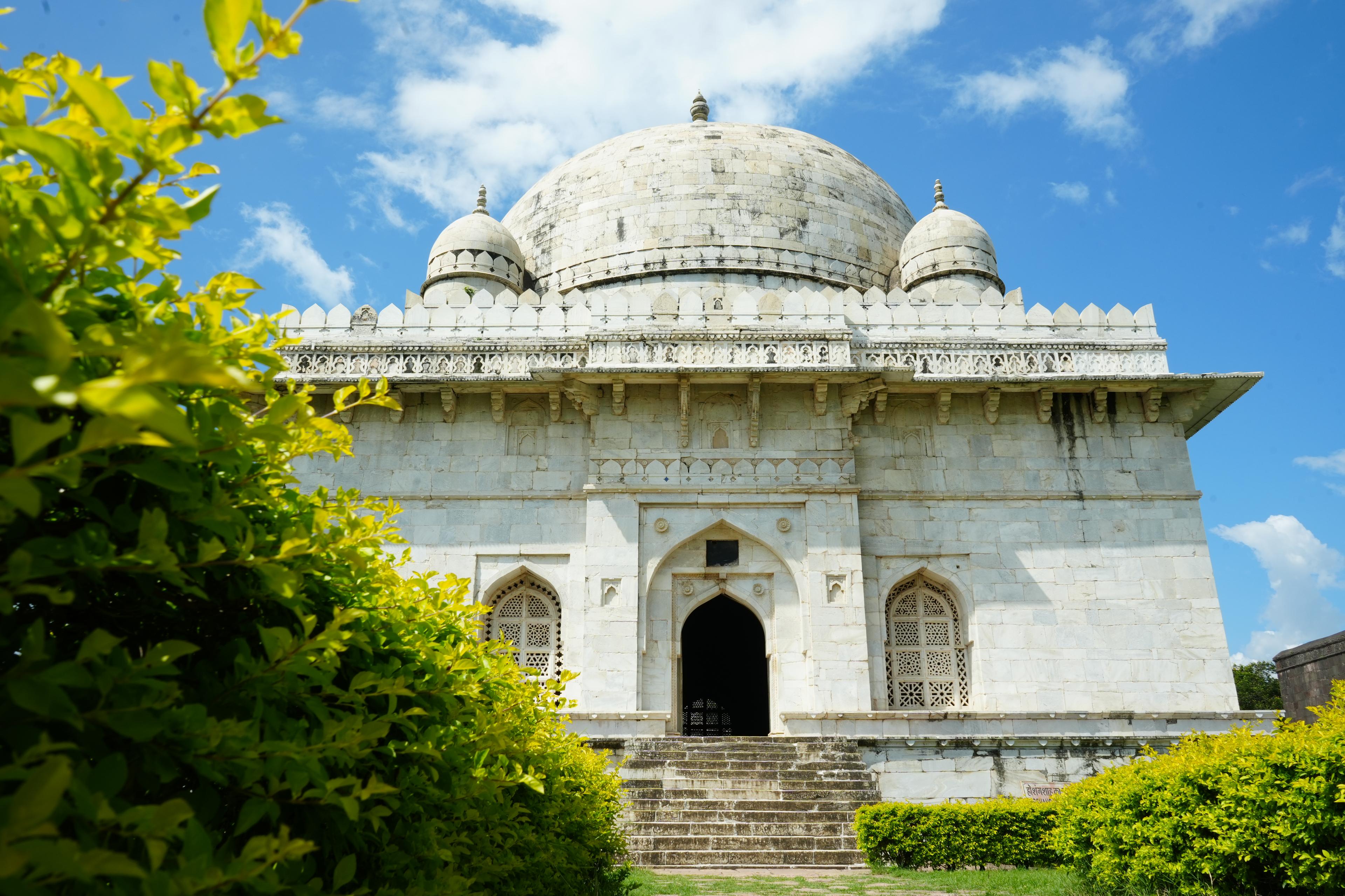 Hoshang Shah Tomb, Mandu - Front
